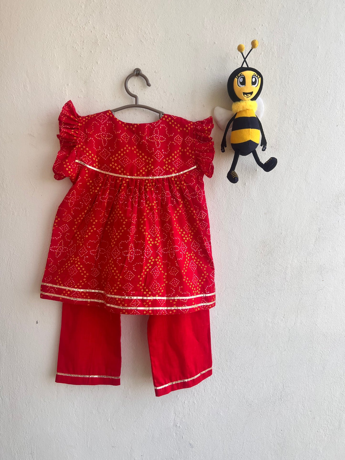 BAHAAR:Infants - Baby Girl Red Bandhani Jahbla Set