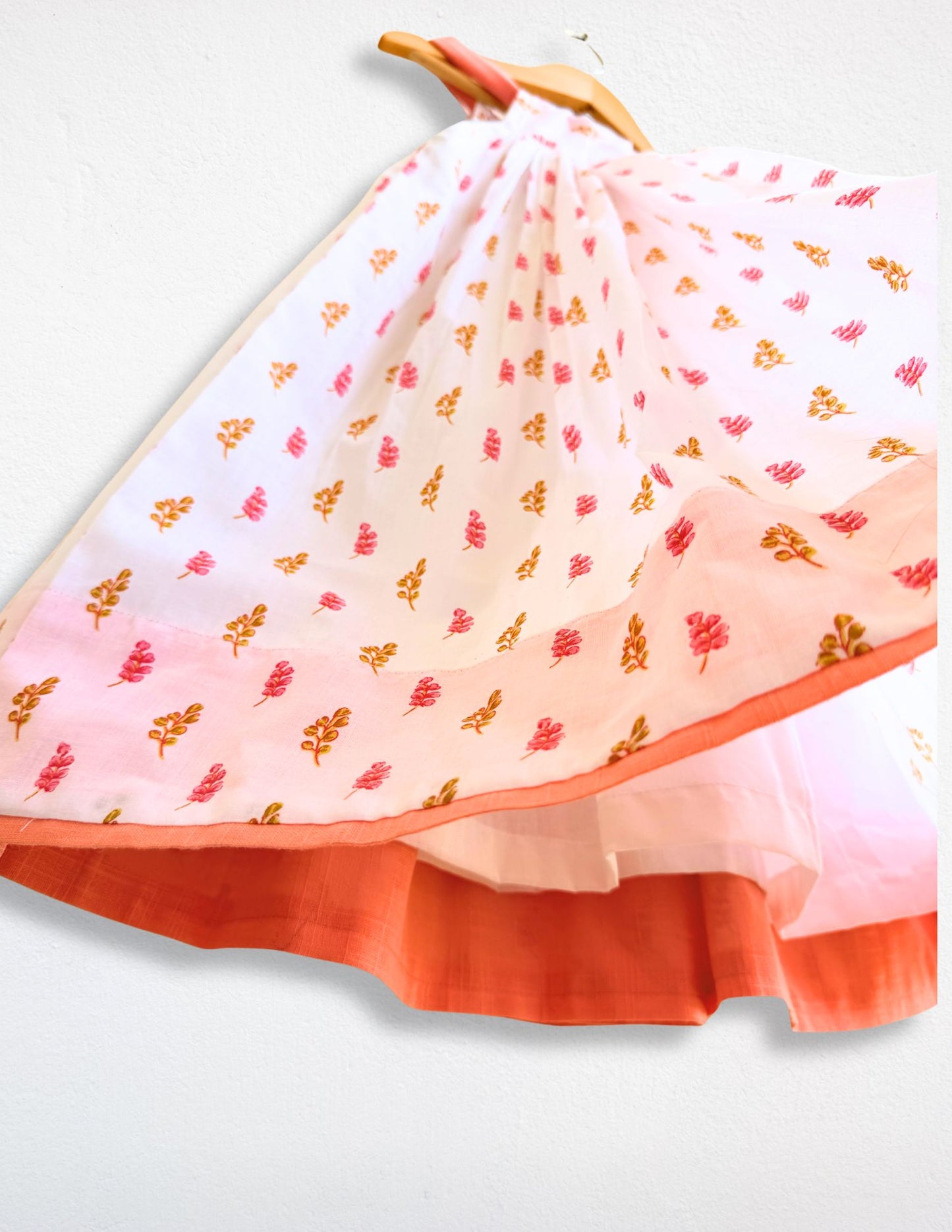 Girls_White_and_Peach_Knee_Length_Bow_Dress