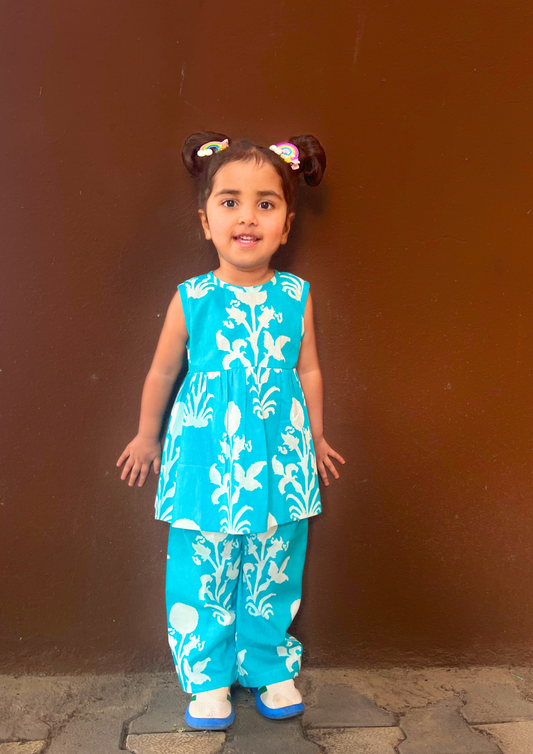 Girls Turquoise Printed Coord Set