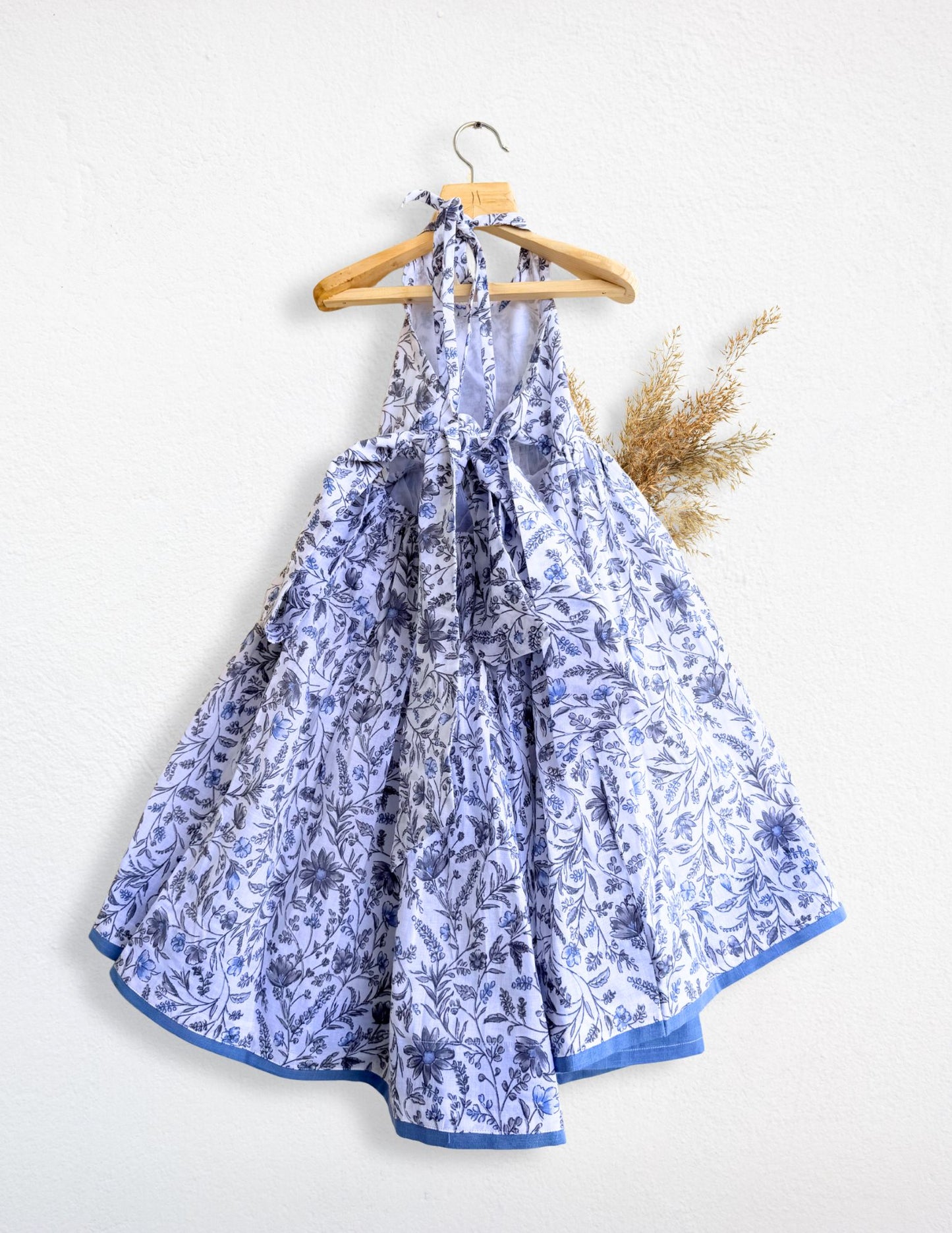 Girls blue floral backless midi dress