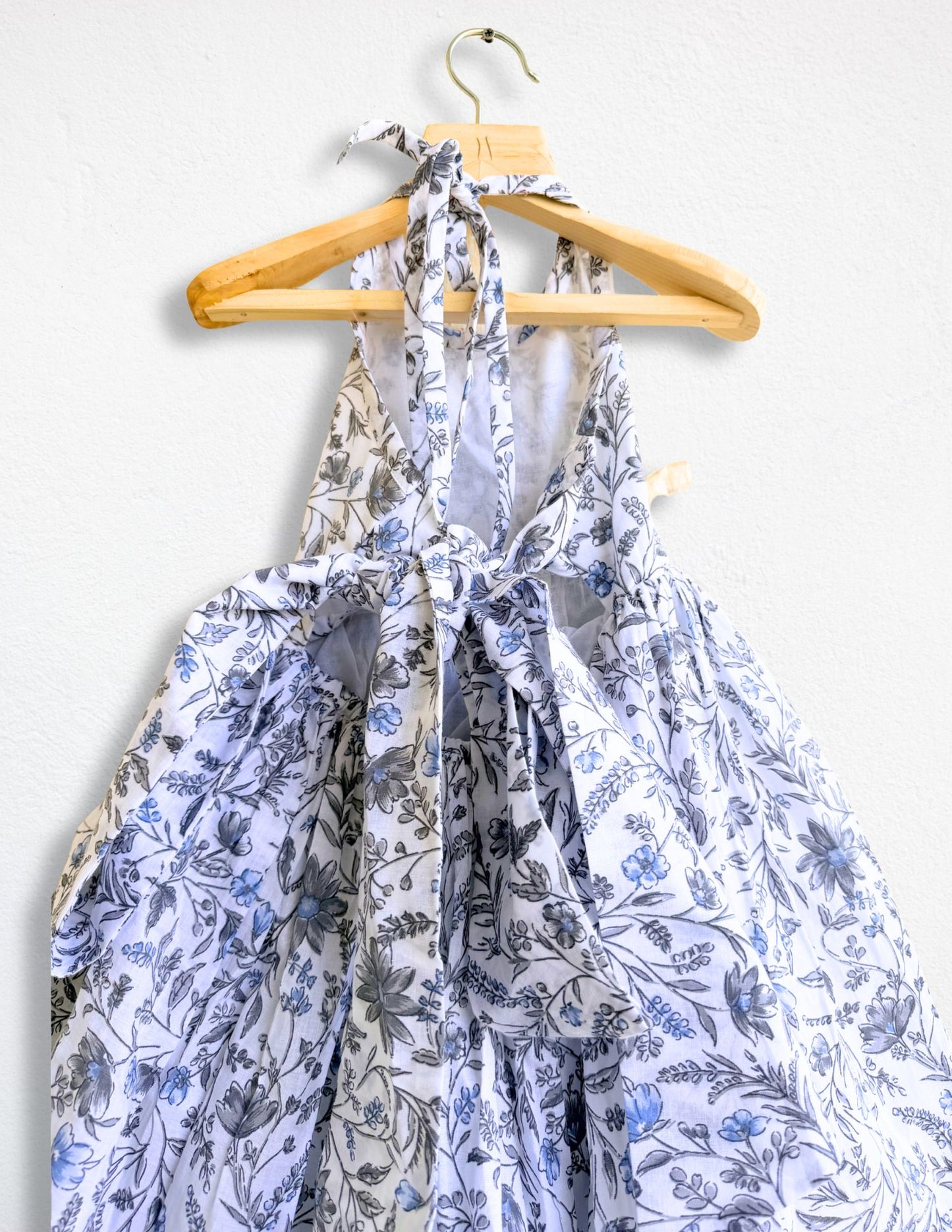 Girls blue floral backless midi dress