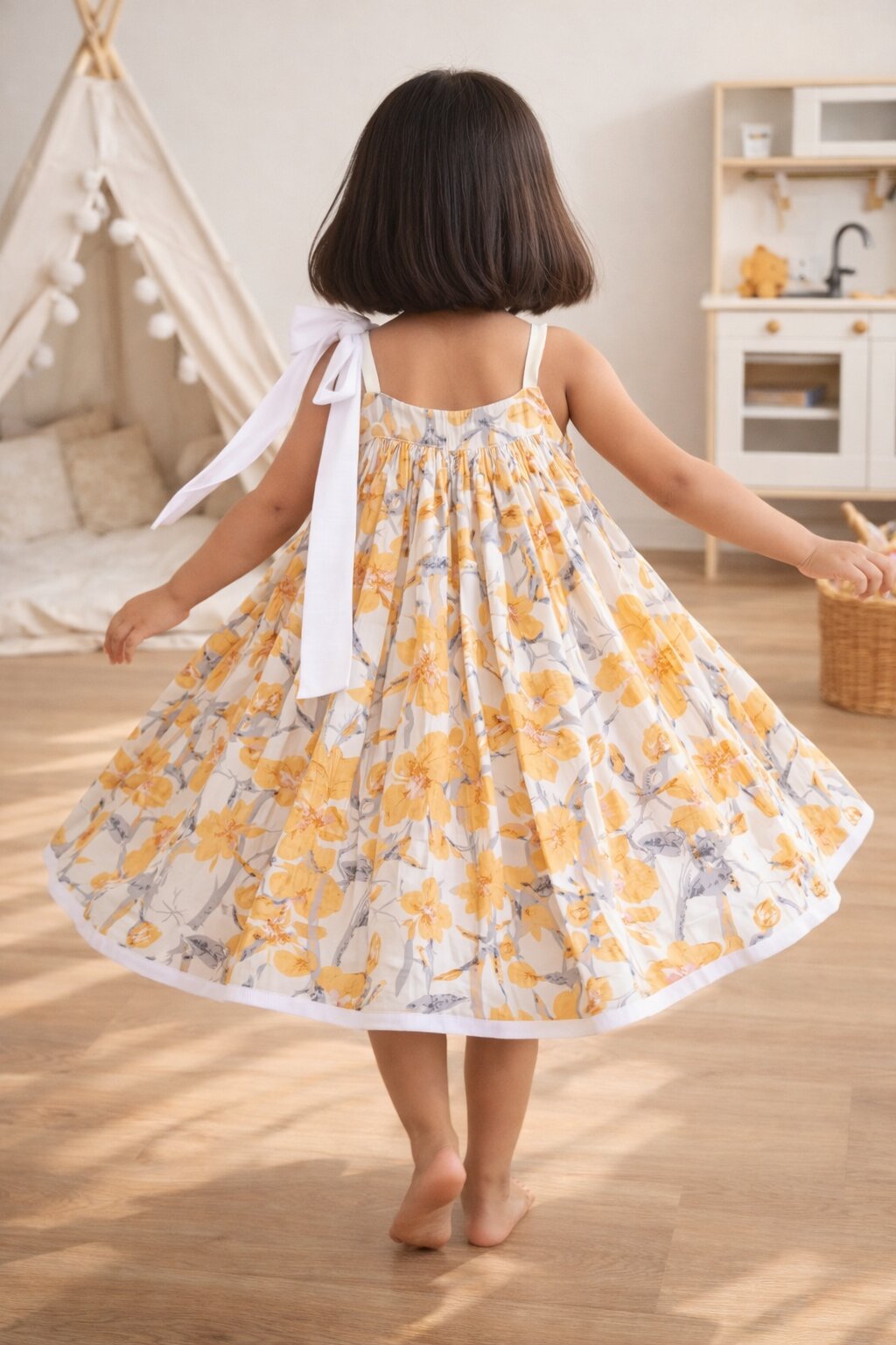 Girls White and Yellow Knee Length Bow Dress